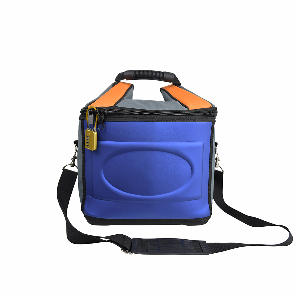 How does an insulated cooler work without a power source?